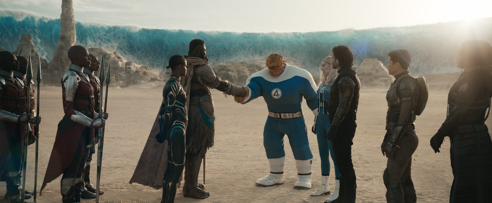 Heróis de três universos em Vingadores: Doutor Destino