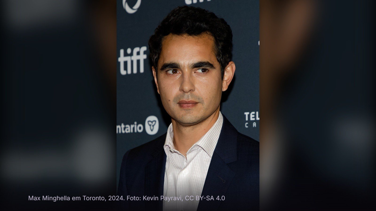 Max Minghella, que faz o detetive John Borrelli em Cara-de-Barro