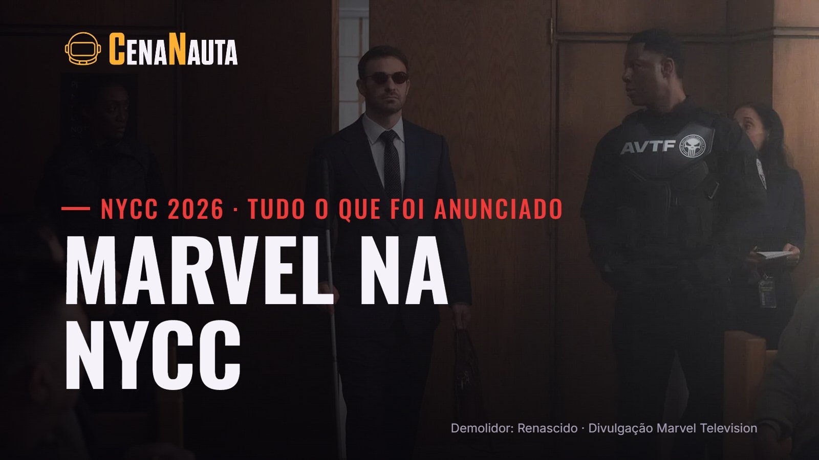 Charlie Cox como Matt Murdock em Demolidor: Renascido, com o texto Marvel na NYCC